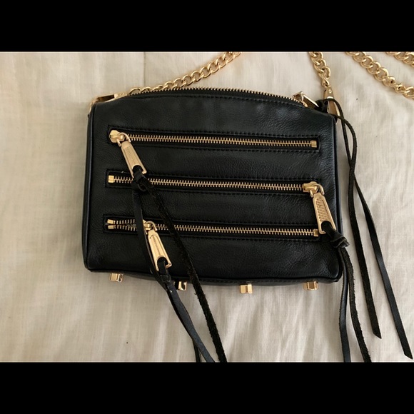 Black Rebecca Minkoff mini mac with gold detailing - Picture 2 of 4